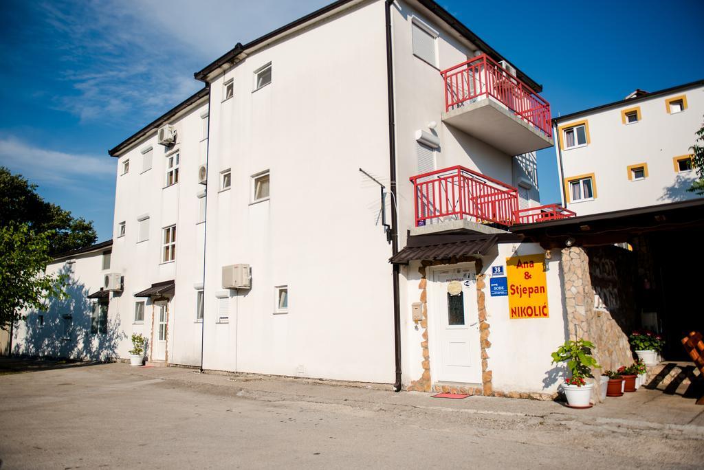 Ana Stjepan Nikolic - Pilgrim'S 2Nd Home Međugorje Exterior foto